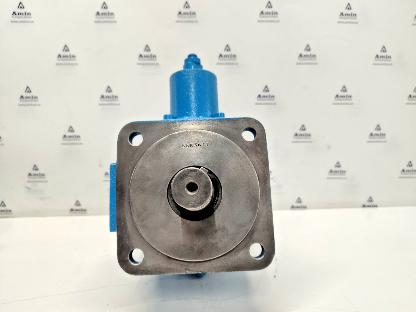 Vickers VVA40P-C-CWW20 Hydraulic Vane Pump 43 cm3/rev. - Refurbished & Tested
