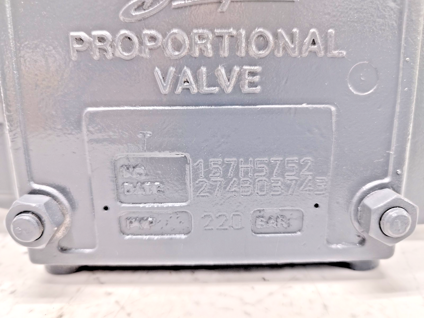 Danfoss 157H5752 Proportional valve PVP 220 bar