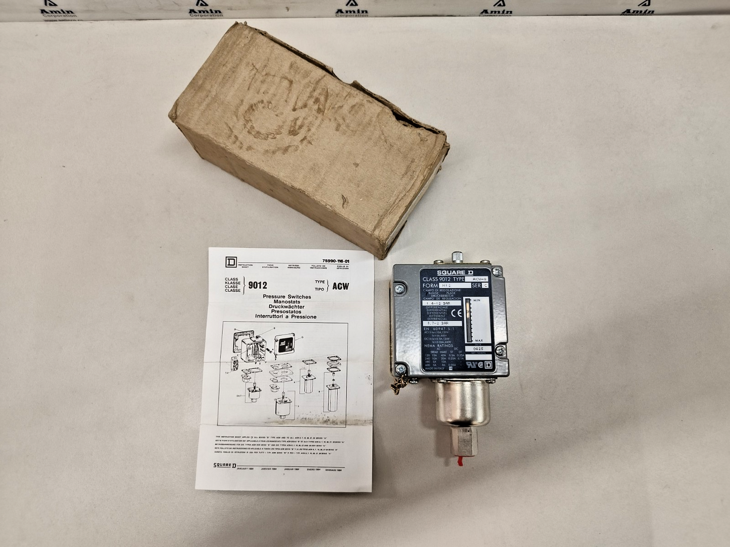 SQUARE D Class: 9012 ACW-8 Form: M12 Ser.: C Pressure Switch - NEW