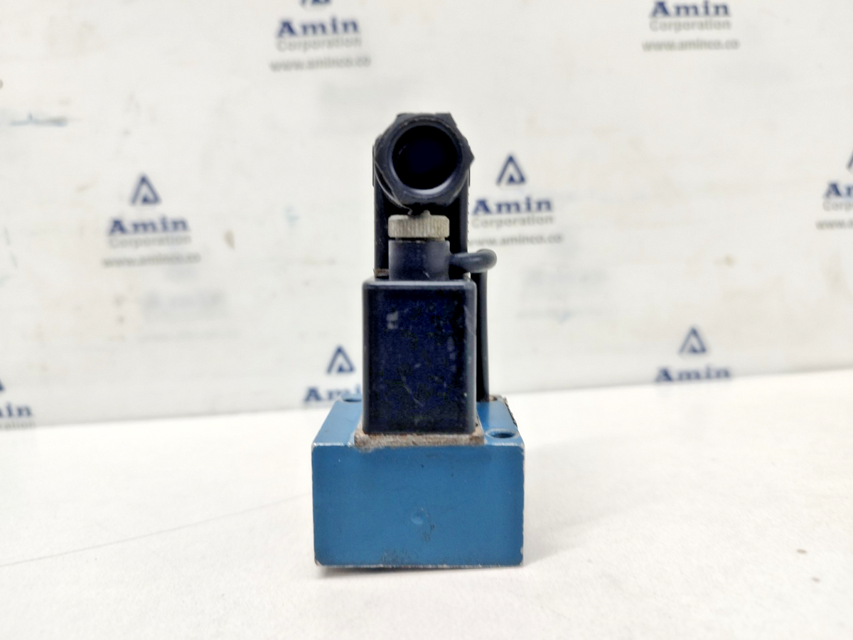 Wabco 3722270820 Pneumatic Solenoid Valve - NEW