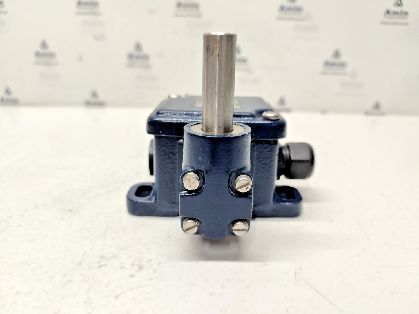 Schmersal T.422-01y-M20-1090/2186 Limit Switch AC-15, Ui500V, Uimp 6kV - NEW