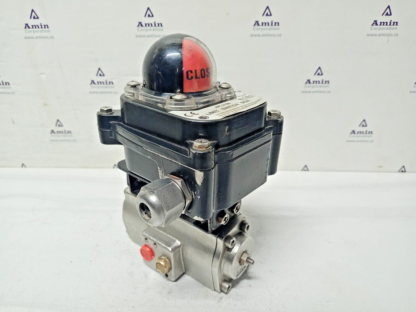 SLT 10-SR-45 Pneumatic Actuator 0.5-1Mpa with APL312N Limit Switch box - TESTED