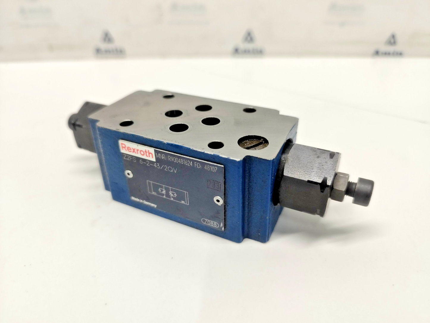 Rexroth Z2FS 6-2-43/2QV Double throttle/check Valve - NEW