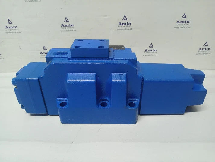 Rexroth 4WRH 25 W6-325-70 V Proportional Directional valve R900949458 - NEW