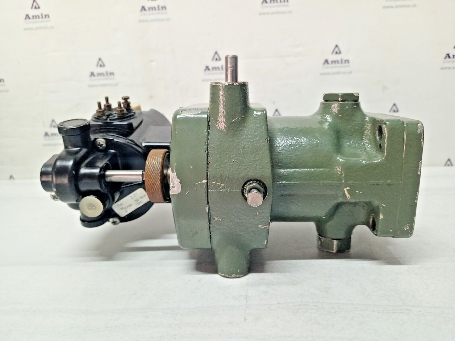 Woodward Governor Part No.: A 8511-483 with Motor