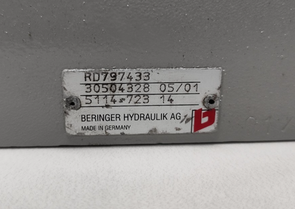 Beringer RD797433, 5114-723 14 Hydraulic Valve Block - NEW