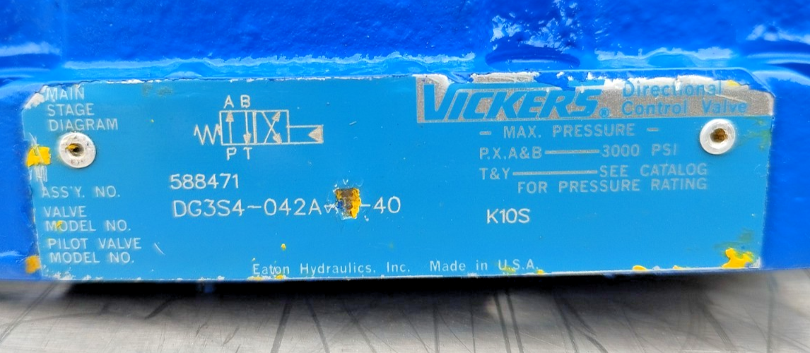 Vickers DG3S4-042A-7-40 Directional control valve - NEW