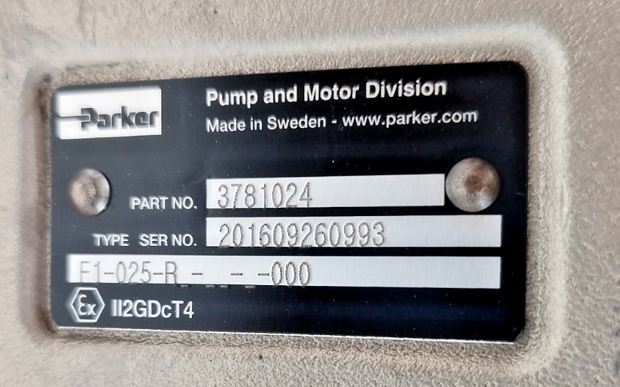 Parker F1-025-R---000 P/N: 3781024 Bent axis Hydraulic piston pump #2
