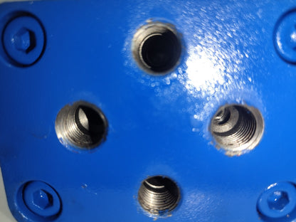 Uchida Hydraulics 2RE 7L05-13-994-1 Directional control valve