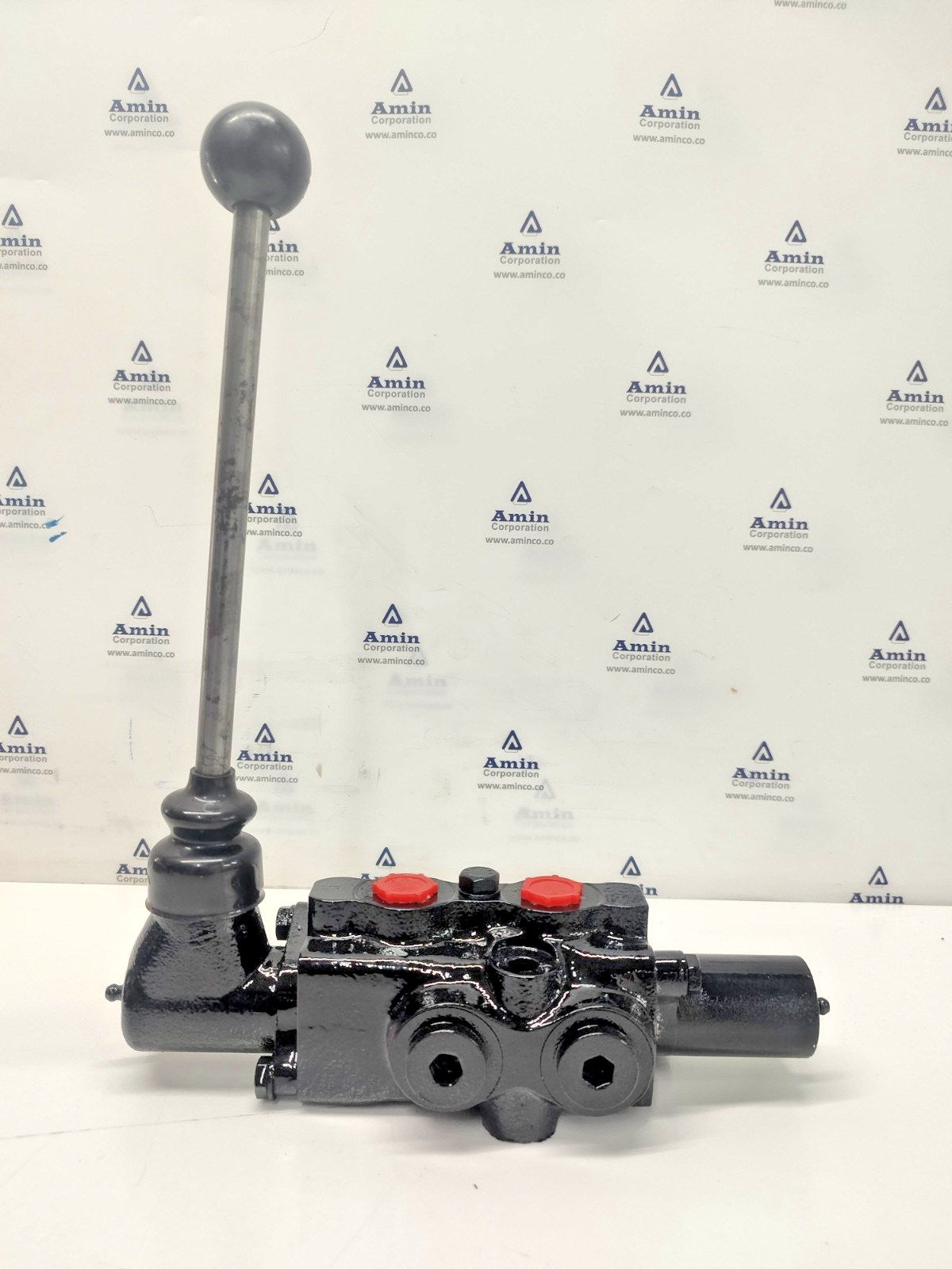 TTS Item No. 15817 Hydraulic Directional Control Valve - NEW