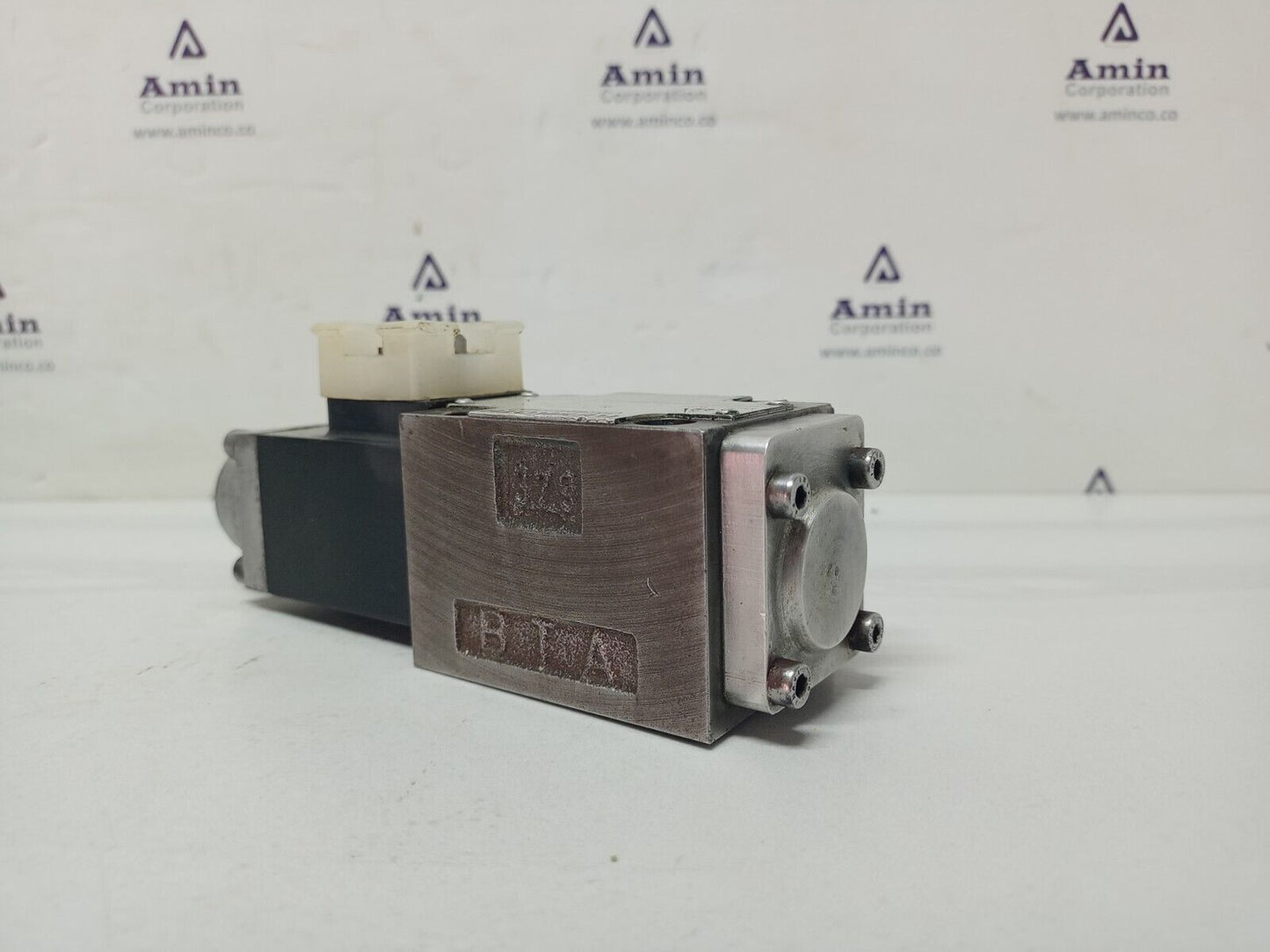 Rexroth 4WE6Y52/AG110NZ4 Directional control valve