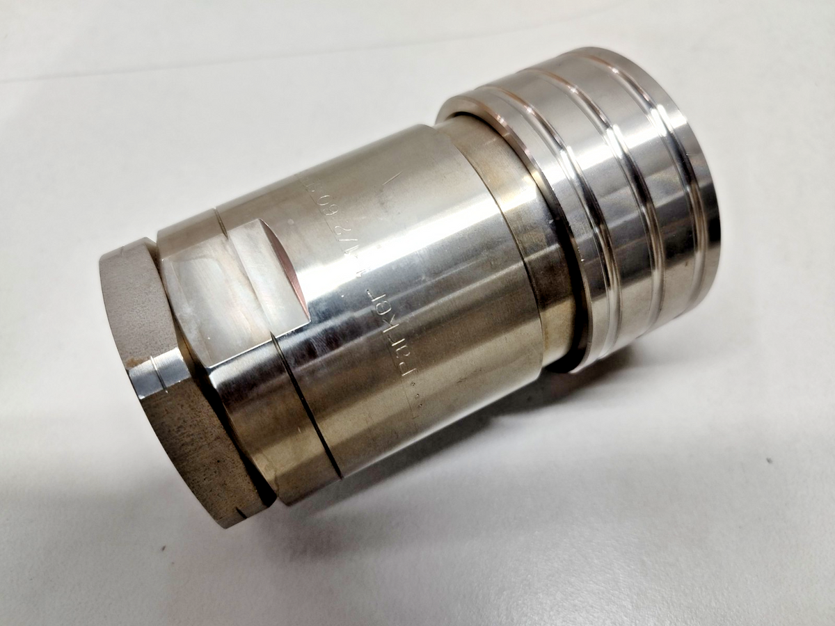 Parker SH12-62L Series 60 Stainless Steel Coupler 1-1/4 -11 1/2 NPTF NEW