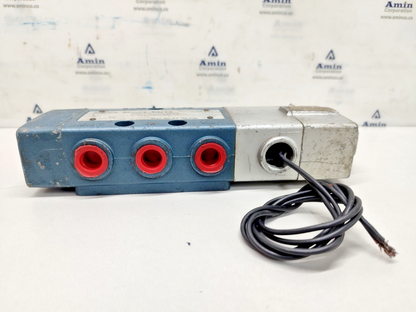 Wabco PT34104-3100 Pneumatic Directional control valve