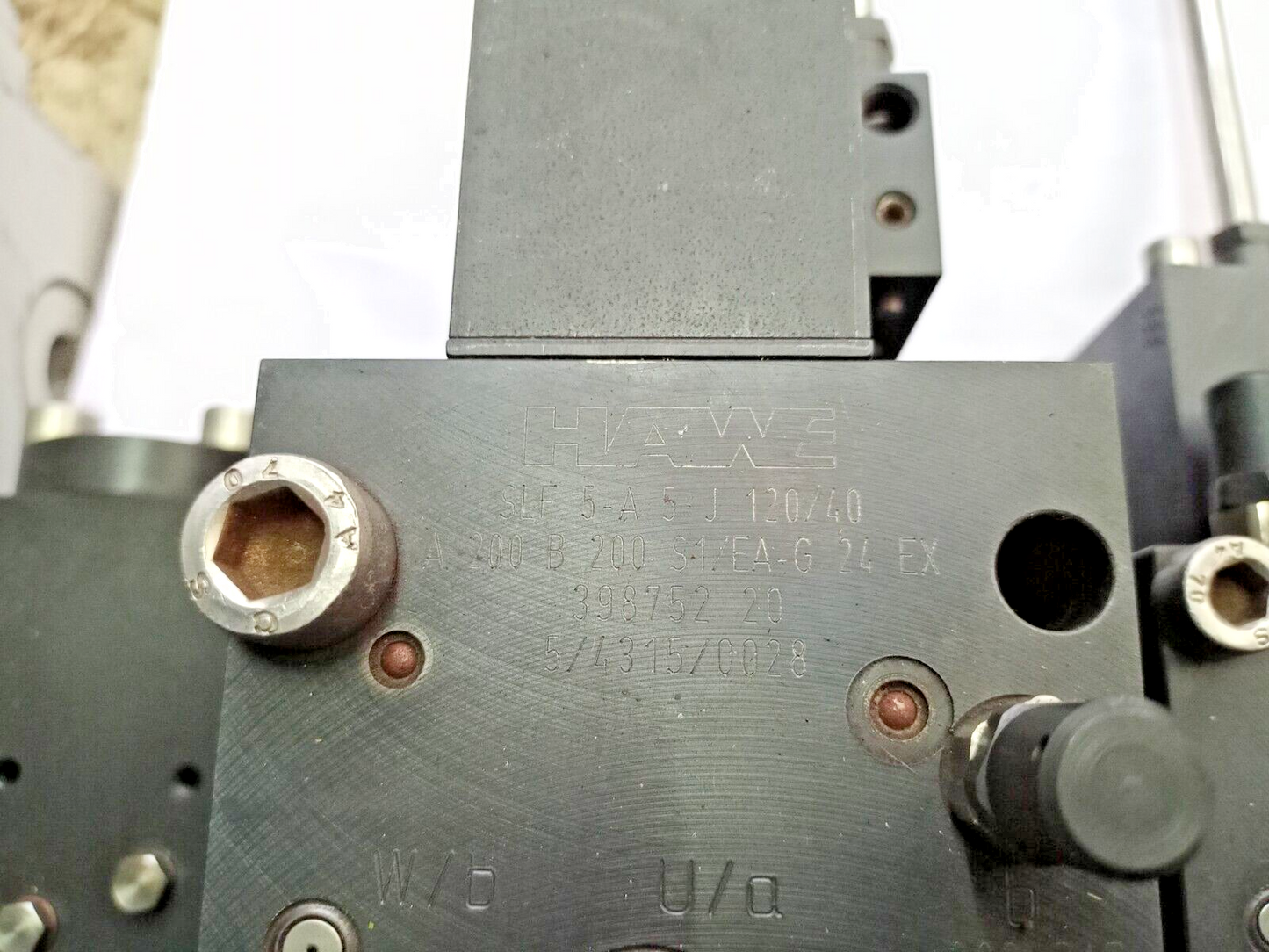 Hawe Hydraulik SLF 5-E1 Proportional Directional Spool valve NEW