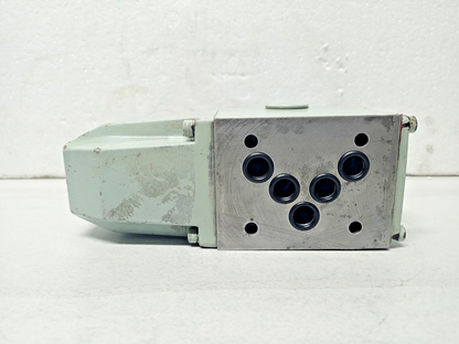 Kawasaki Rexroth 4WE10D-10L0/LW100NDL-B04 Solenoid Valve - NEW