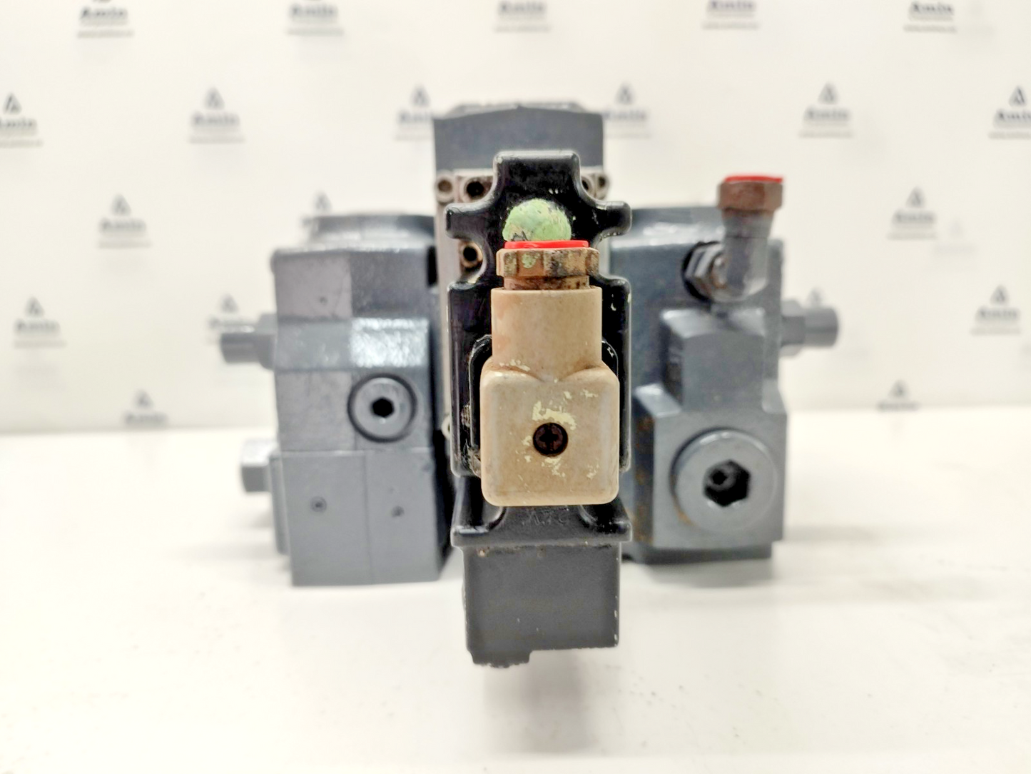 Danfoss PVG 120 Proportional valve #2