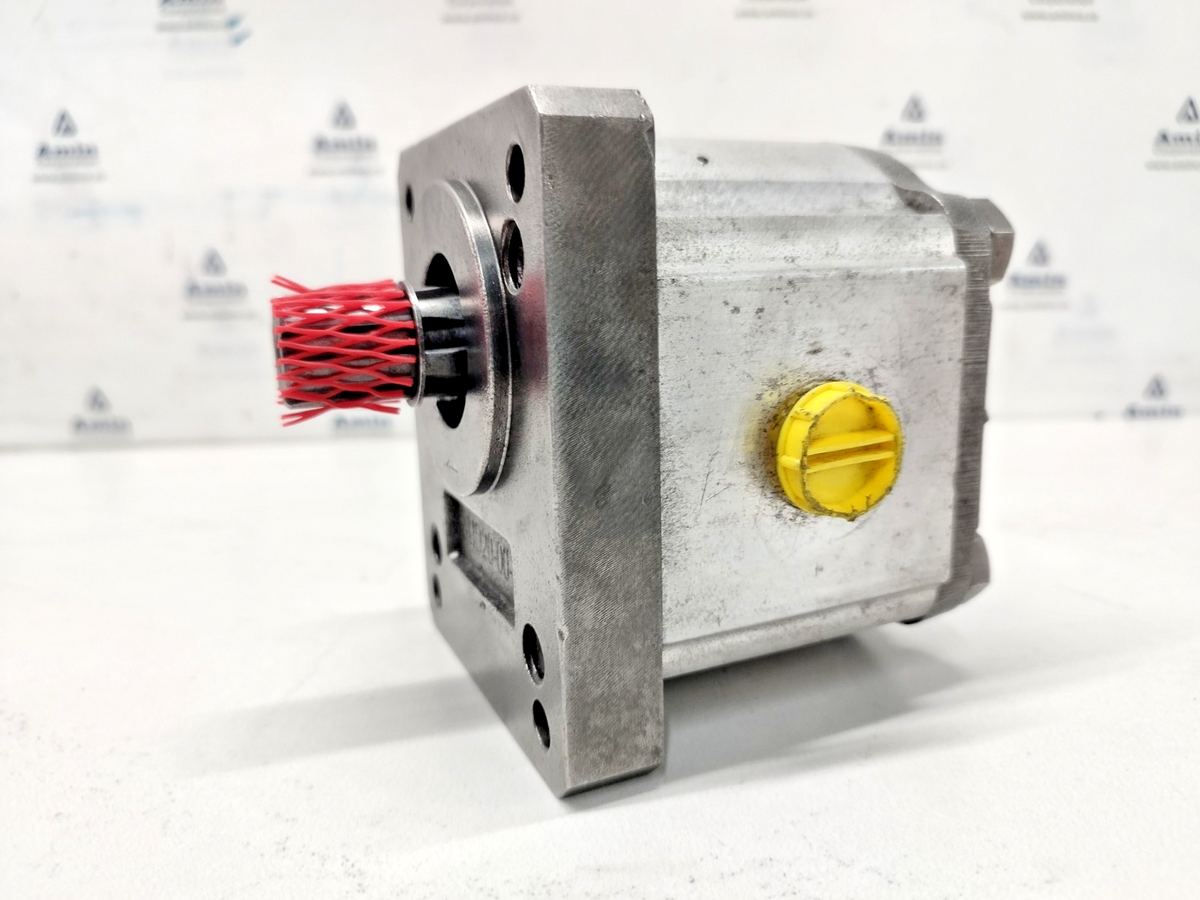 Orsta A16R TGL 10859 Hydraulic Gear pump - Refurbished & Tested