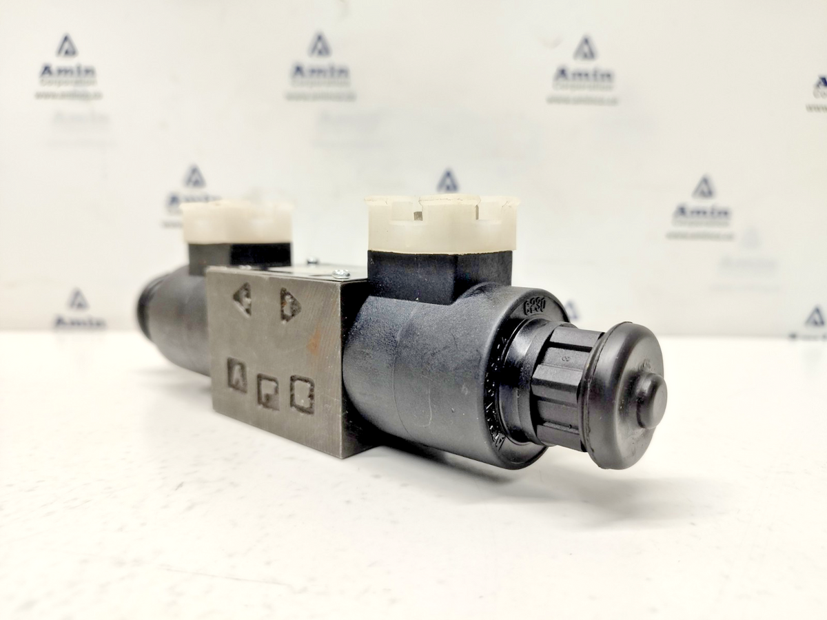Damcos SA-G01-E3X-C230-31ES Directional control valve 160L8053 - NEW #3