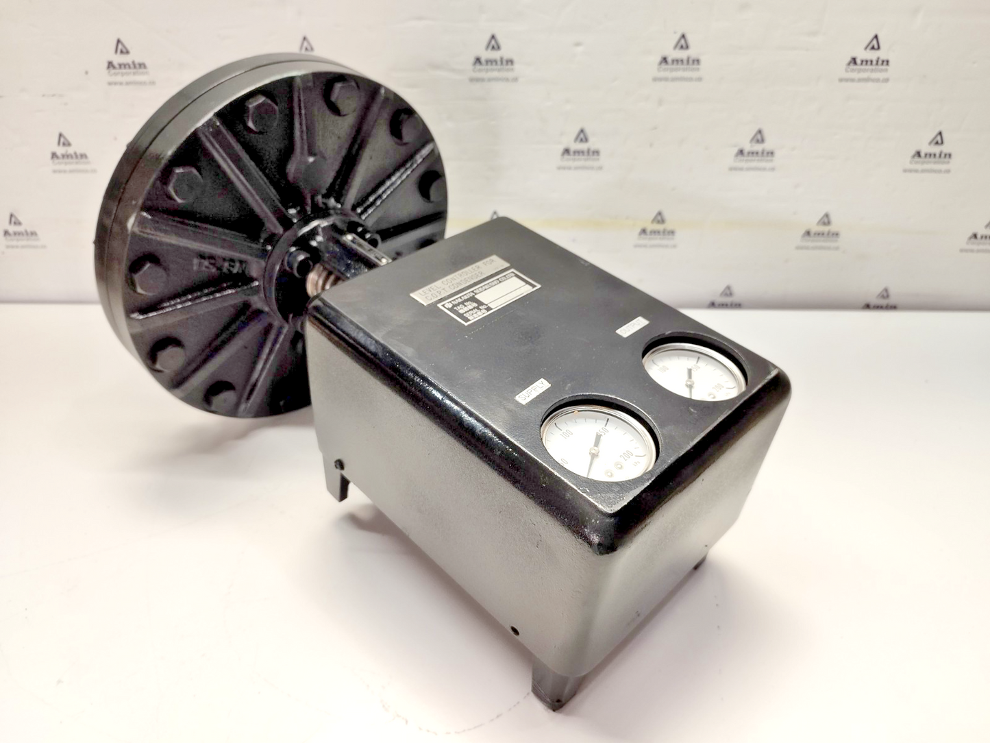 Nakakita LE2-8 level Controller for C.O.P.T. Condenser