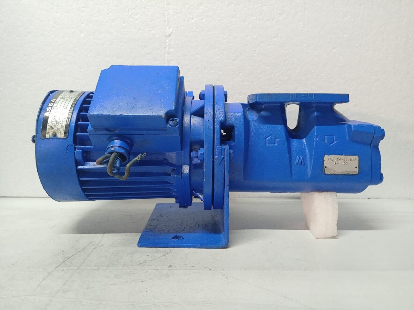 IMO ACD 25 2L-N6F Triple screw pump 0.75kW electric Motor - Pressure Tested