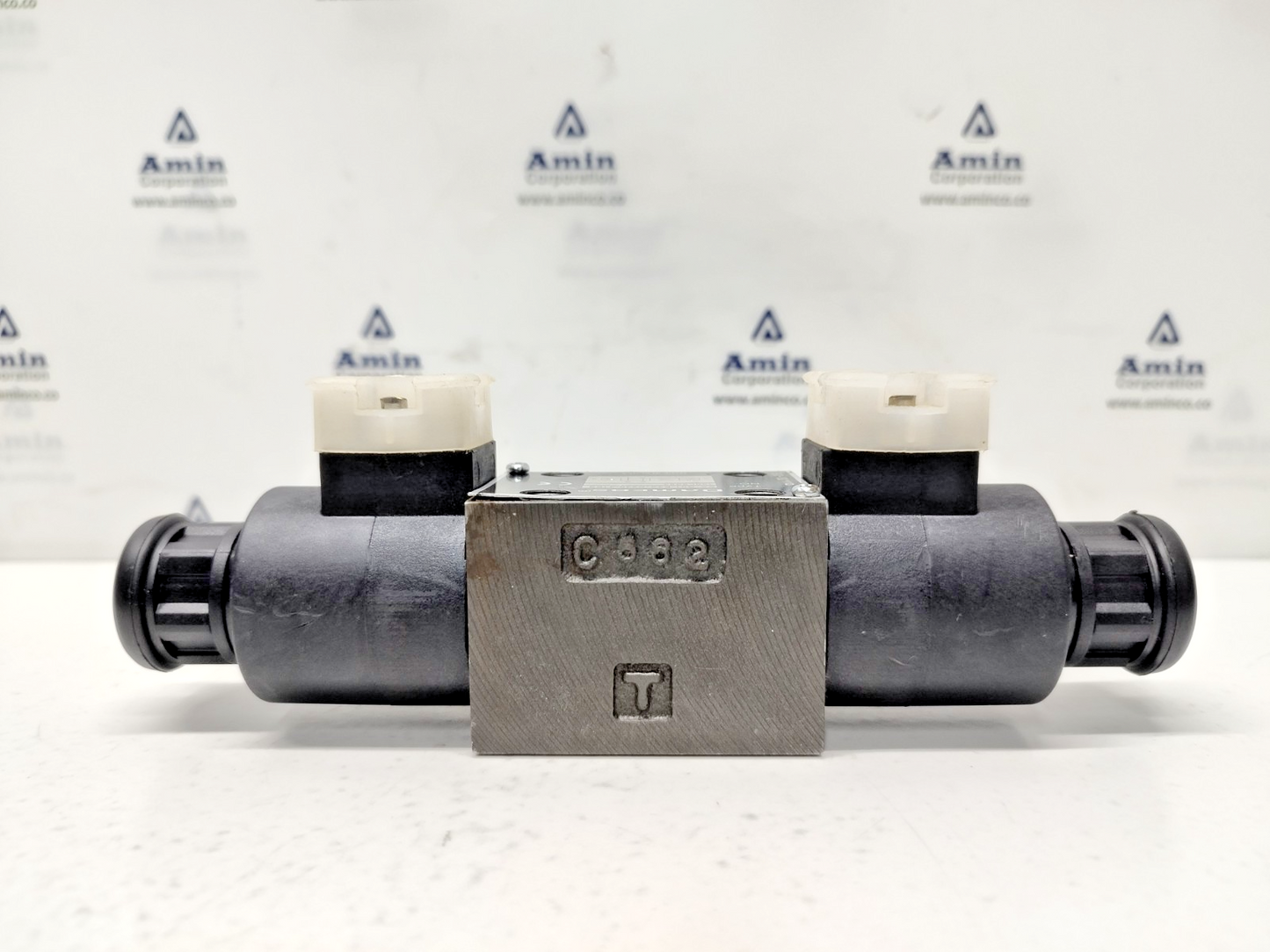 Damcos SA-G01-E3X-C230-31ES Directional control valve 160L8053 - NEW #3