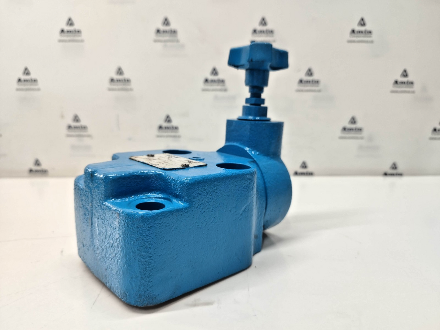 Eaton Vickers CG-06-C-10 Pressure Relief Valve CG06C10 Range: 500-2000psi