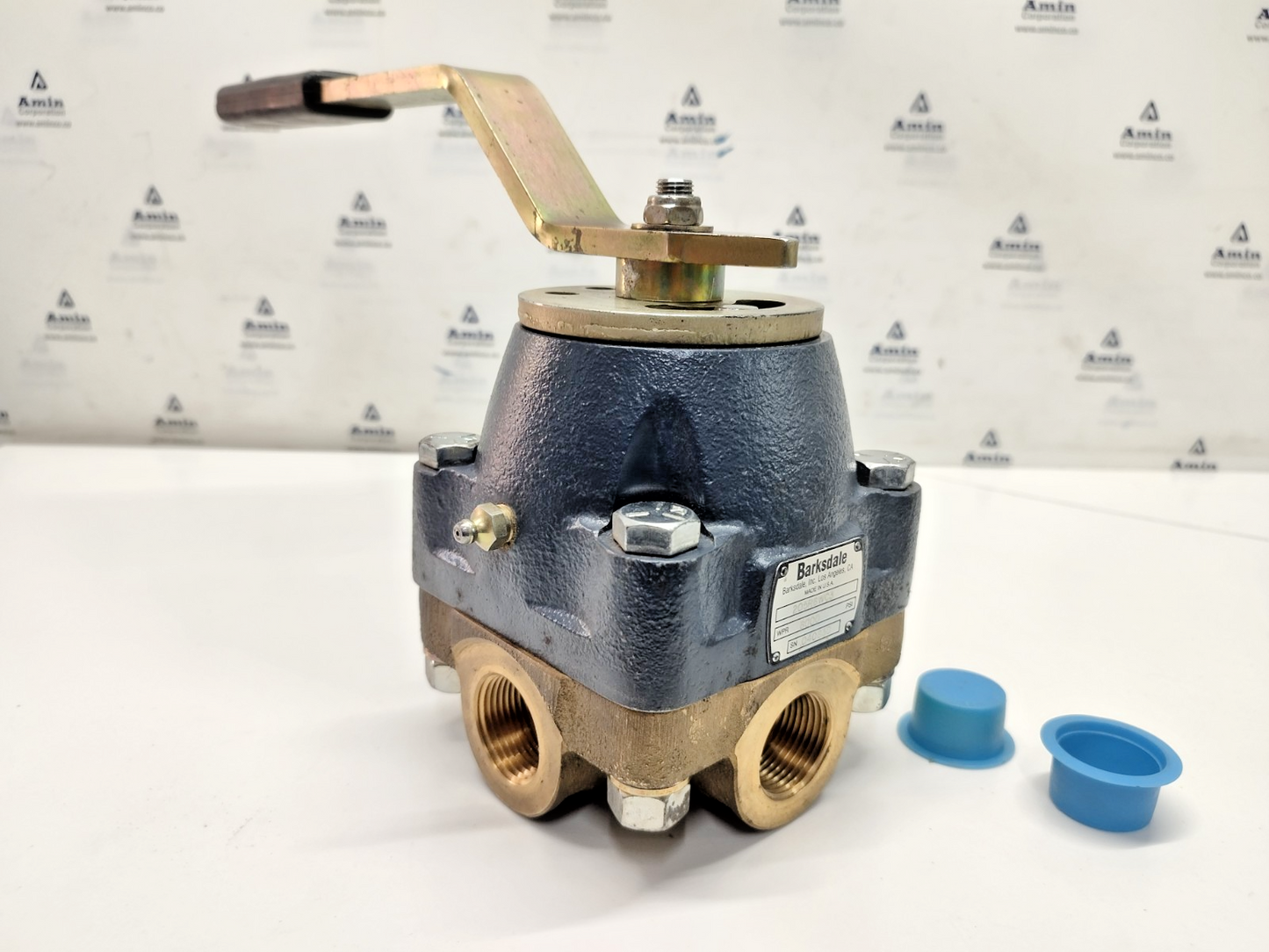 Barksdale 205R6WC3 Heavy Duty Valve 6000 psi port size: 1'' NPT - NEW