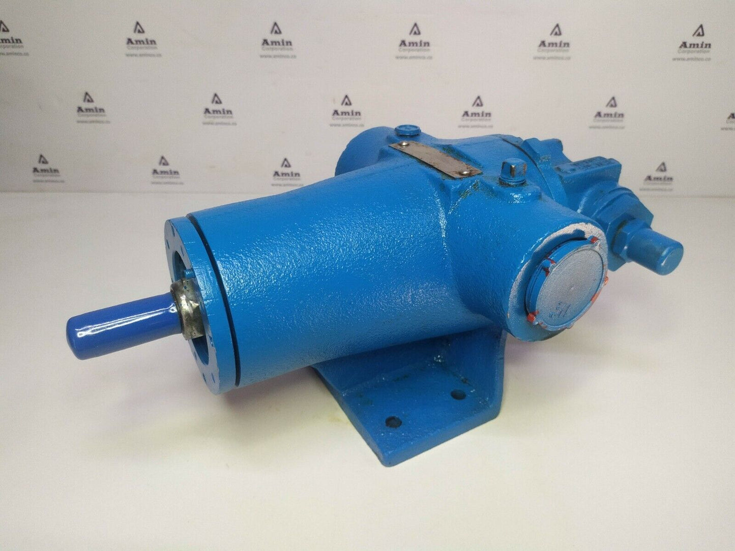 Vican pump HJ4195 Hydraulic internal gear pump, 1 1/2'' NPT - Pressure tested
