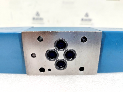 Vickers DG4V-3-2N-M-U-H7-60 EN38 Directional Control Valve - NEW #2