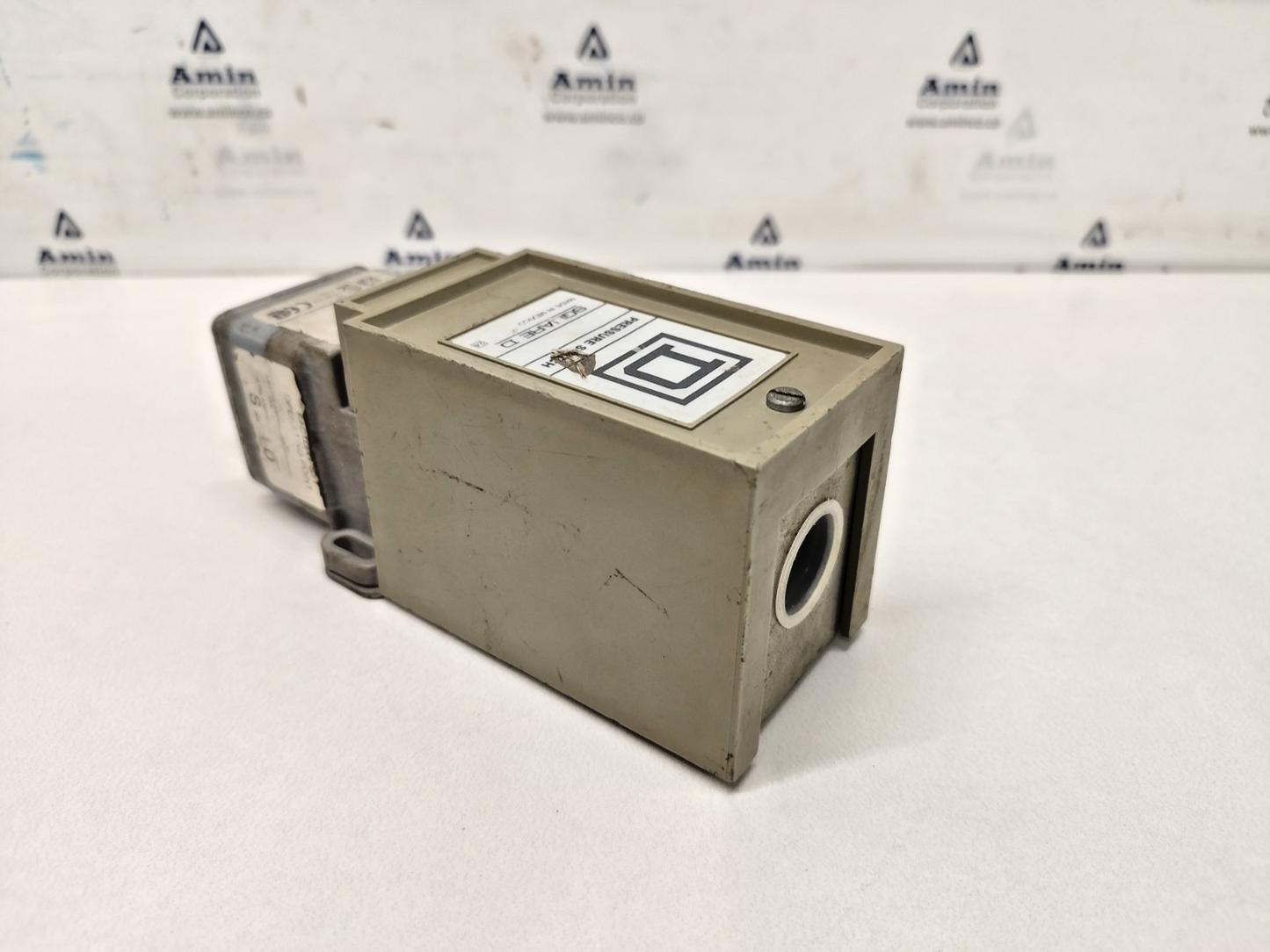 Square D 9012 GRG-5 Pressure Switch - NEW