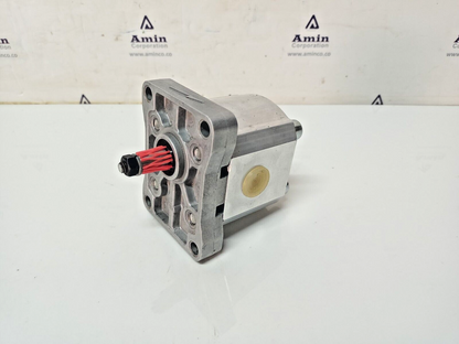Concentric WP03B1B-020-R-22-NA-124N Hydraulic Gear pump - NEW