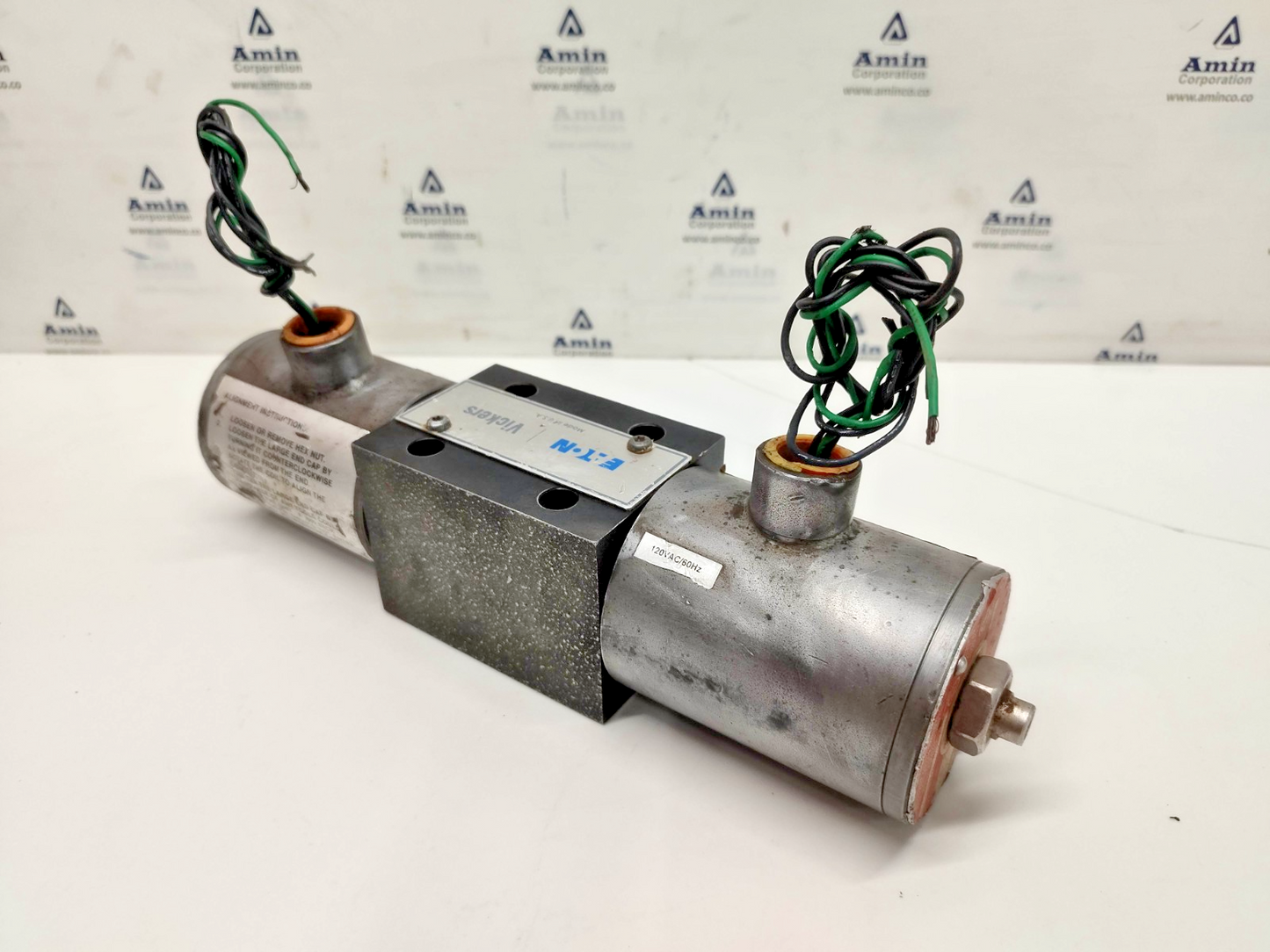 Eaton-Vickers DG4V4-012C-M-X2-ER4-10-S585 Directional Control Valve