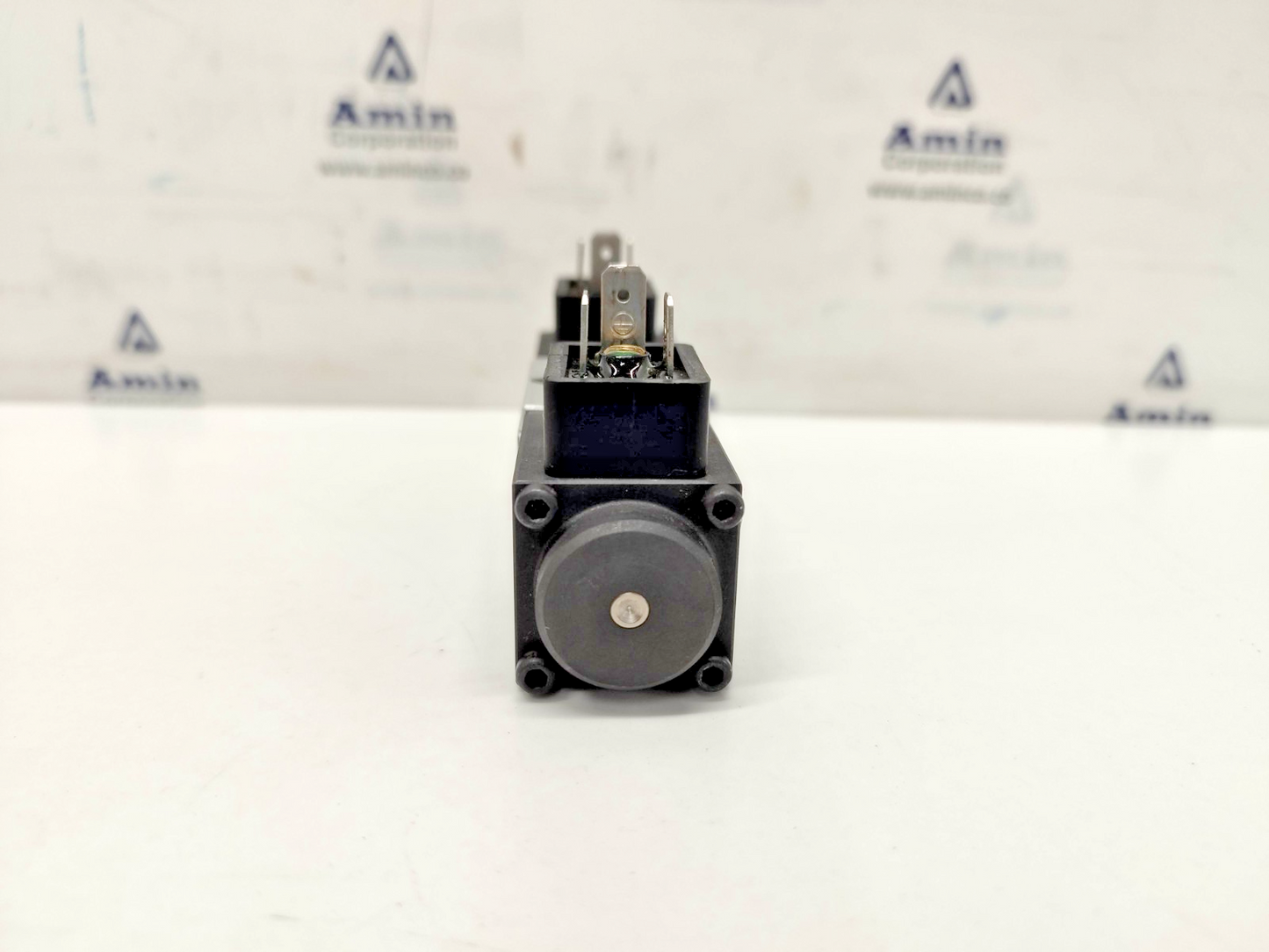 Wandfluh BM4D31 Solenoid Valve 24VDC - NEW