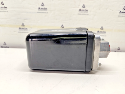 Condor MDR53/11 Pressure Switch AC-15, 4A, 250V - NEW