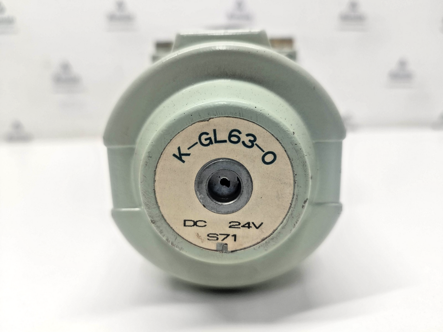 Kawasaki Rexroth 4WE10J-10L0/LG24 NDL-L70 Solenoid Valve DC 24V- NEW