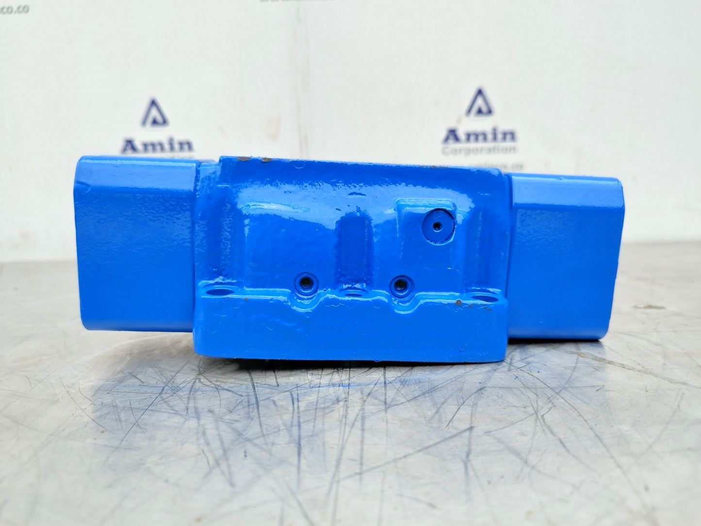 Vickers DG3S4-042A-7-40 Directional control valve - NEW