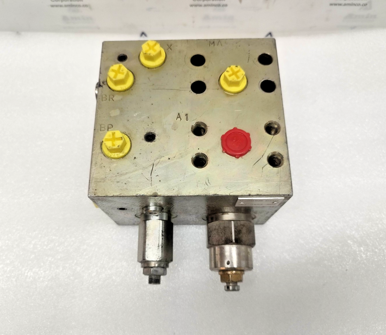 MacGREGOR Cranes 287-9489-802 Hydraulic Valve Block - NEW
