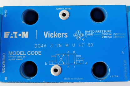 Eaton Vickers DG4V-3-2N-M-U-H7-60 Directional Control valve DG4V32NMUH760 - NEW