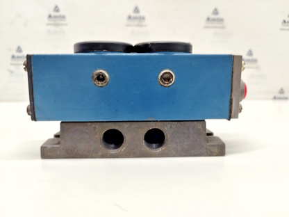 Rexroth PJ31610 Pneumatic Directional Control Valve - NEW