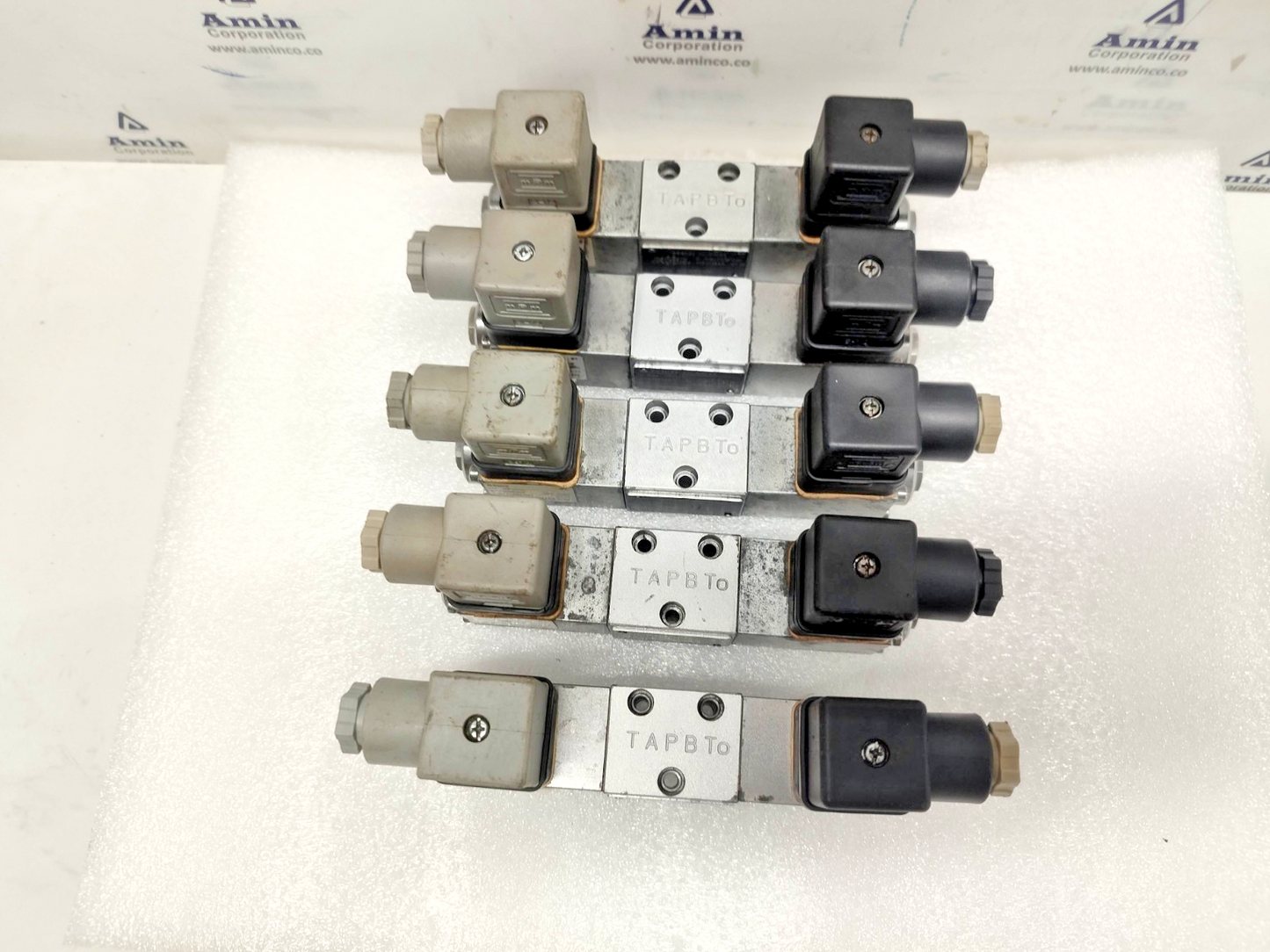 Wandfluh BS4D32-XX-S1533 Solenoid Valve 250bar max, 24VDC