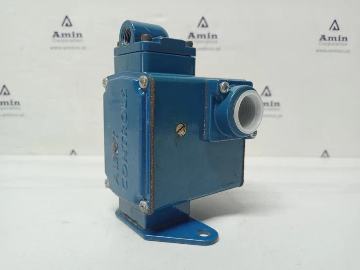 Amot Controls 4140CR1H11AA0-EE Pressure Switch 0.34-4.27 bar - NEW