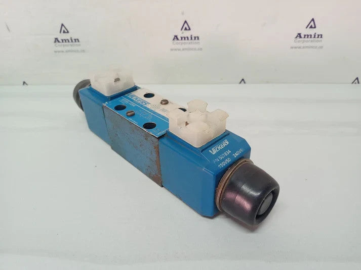 Vickers DG4V-3-2N-H-M-U1-D6-60 EN38 Directional Control valve