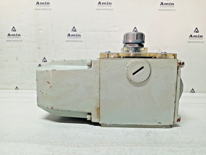 KPM Kawasaki DE10P-10-204-D100AL-L93 Solenoid Valve - NEW