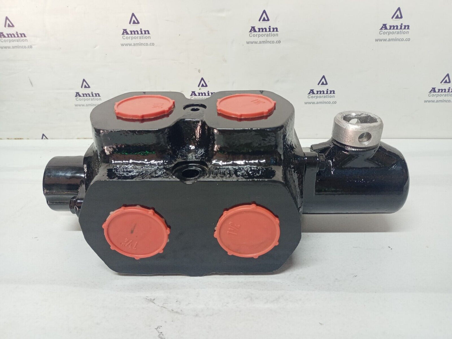 TTS item No. 18732 Hydraulic Directional Control Valve