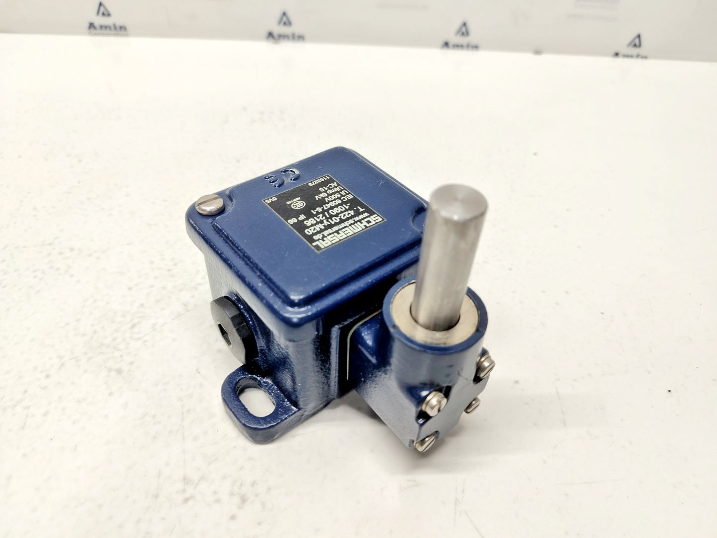 Schmersal T.422-01y-M20-1090/2186 Limit Switch AC-15, Ui500V, Uimp 6kV - NEW