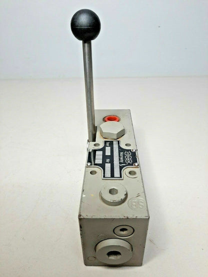 Hydranor 1STB4451067D.25C Lever operated control valve Capacity: 350 bar - NEW