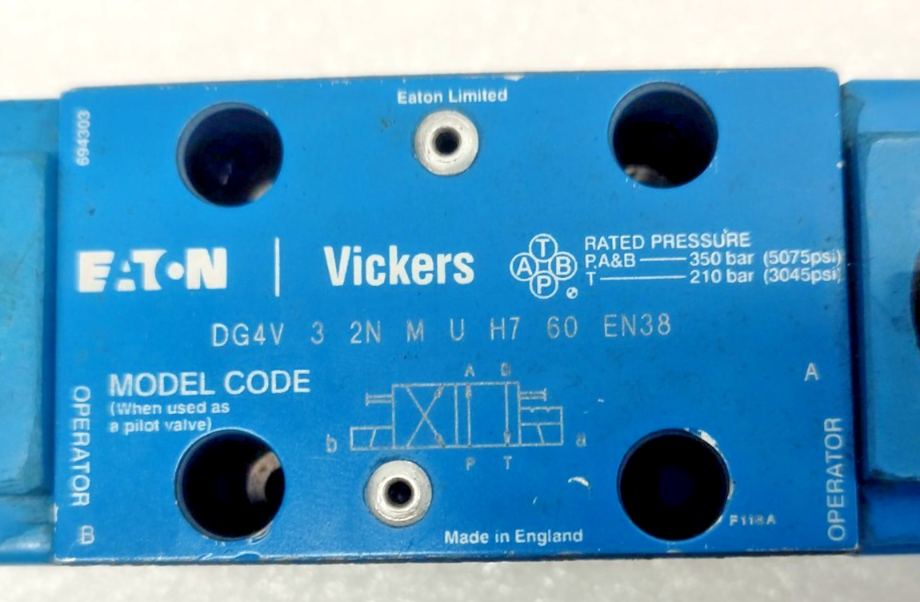 Eaton Vickers DG4V 3-2N-M-U-H7-60 EN38 Directional Control Valve - NEW