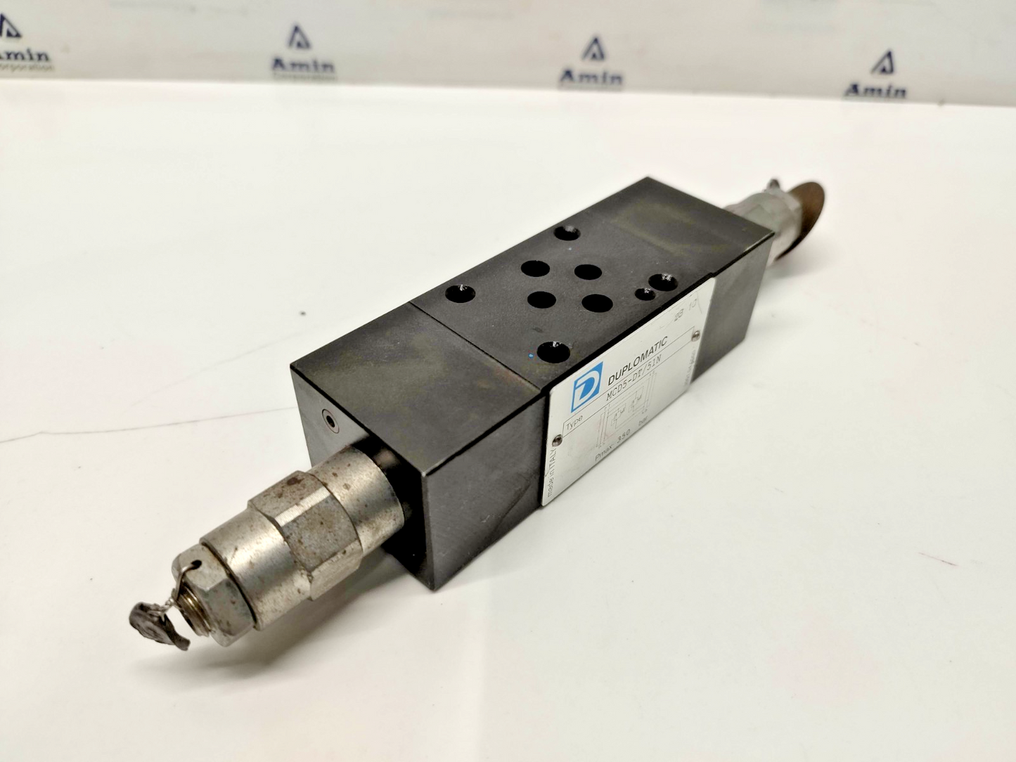 Duplomatic MCD5-DT/51N Direct operated Pressure Relief Valve 350bar Max. - NEW