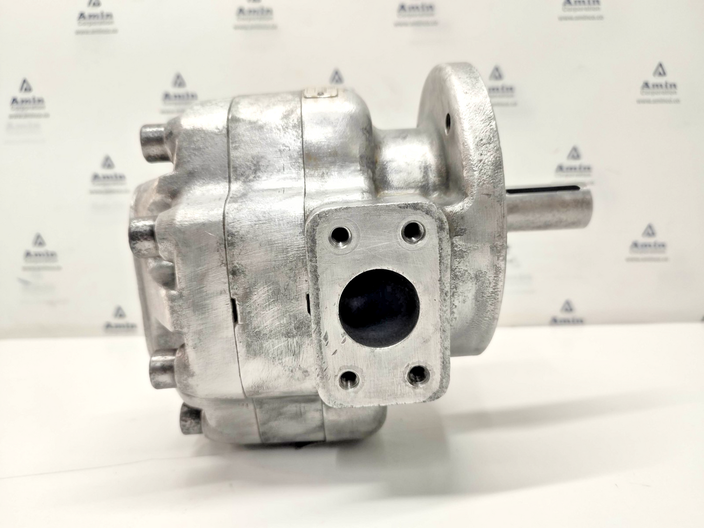 Vickers GMC4-40-E3F 11-L Hydraulic Gear Motor