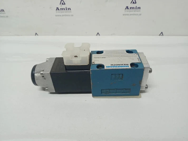 Mannesmann Rexroth 4WE6Y53/AG24NZ5 Directional control valve - NEW